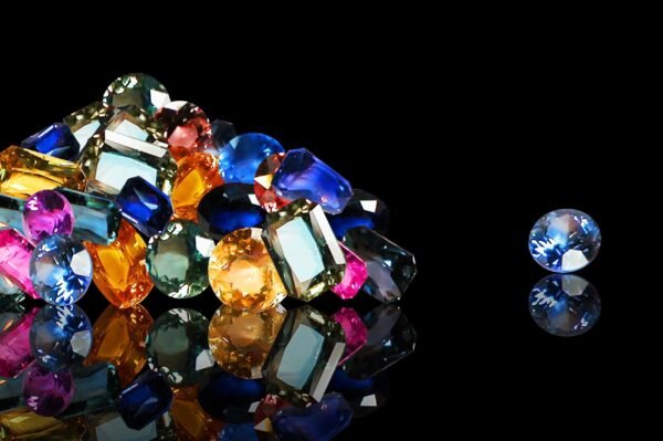 Ourosa COUTURE Fancy Crystals - Beauty at best